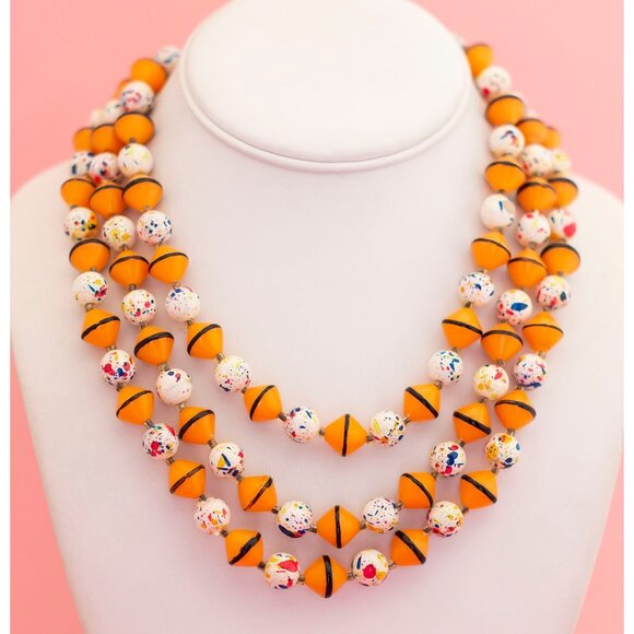 Vintage Vibrant Orange & Painted White Beaded Necklace by Hong Kong 18 inch - P1 - Picture 2 of 3